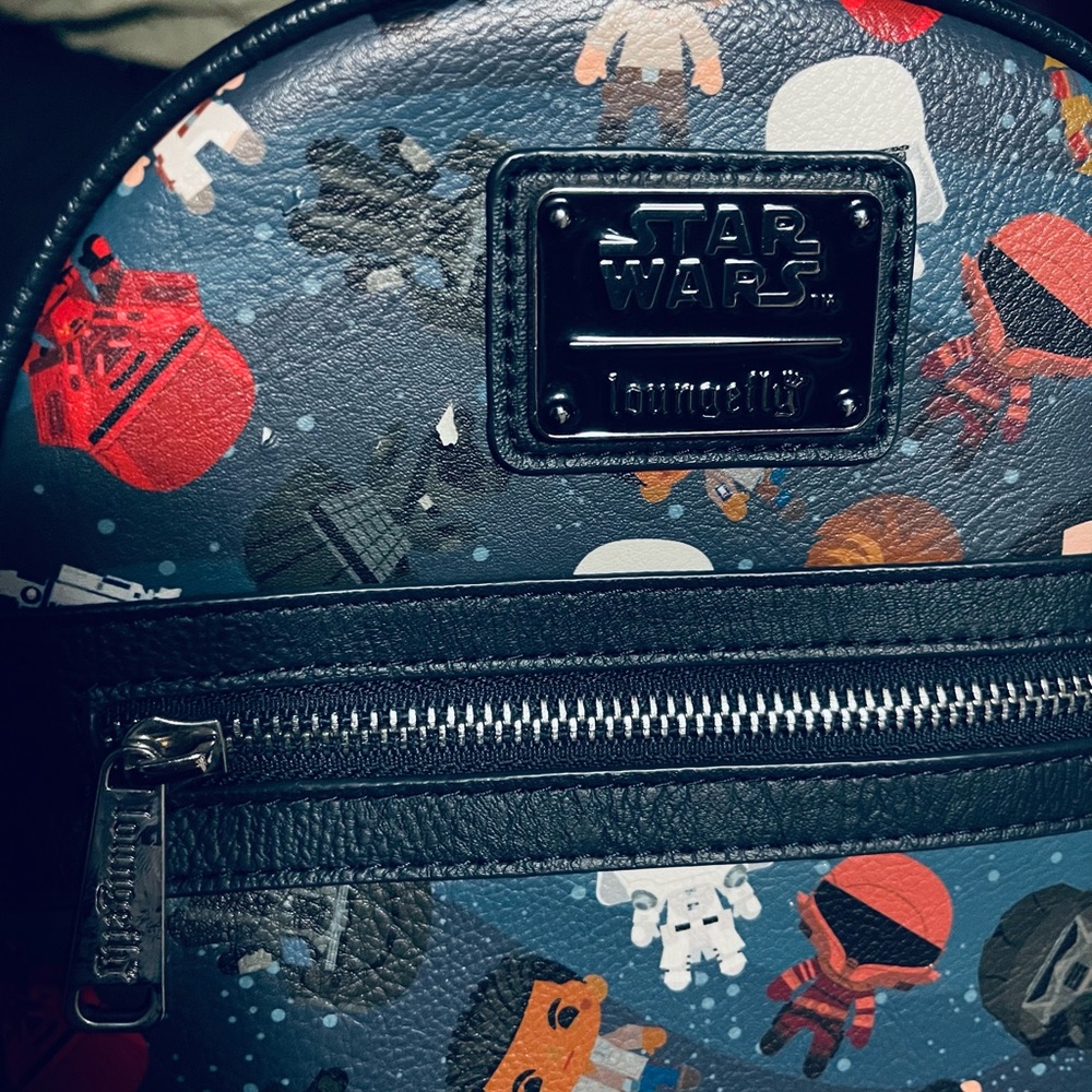 Star Wars Loungefly Backpack - image 2
